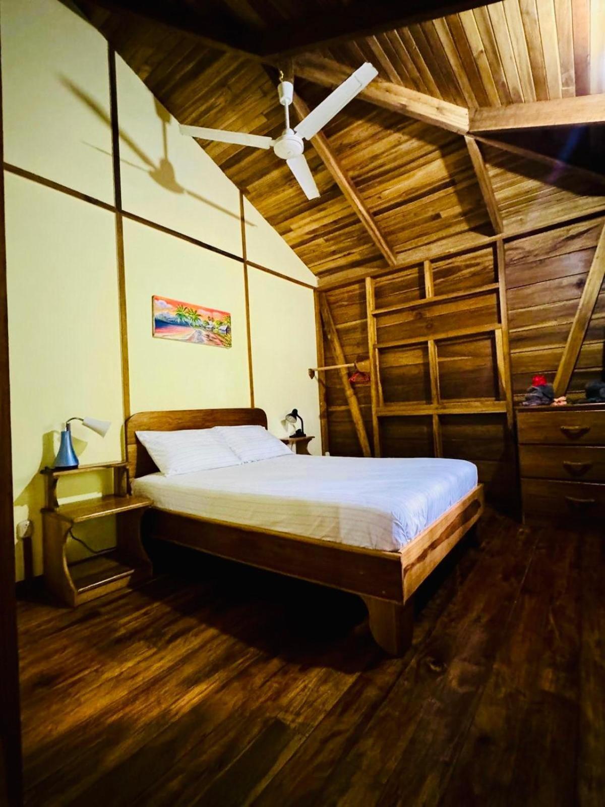 El Jardin De Playa Negra Villa Puerto Viejo de Talamanca Exteriör bild